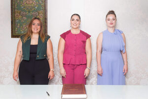 The Falleras Mayores of Alzira 2026 receive their spolines in Vives and Marí - 7